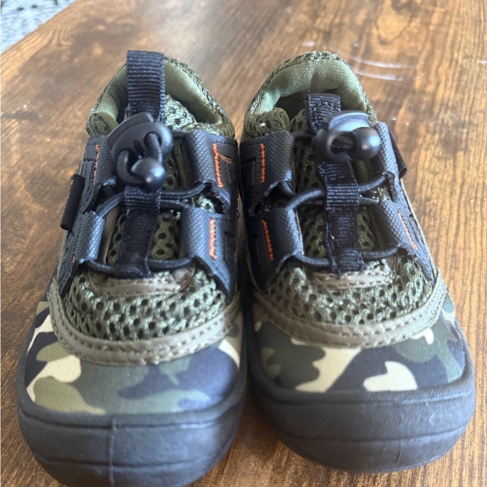 Northside Kids Camouflage Green Water Shoes